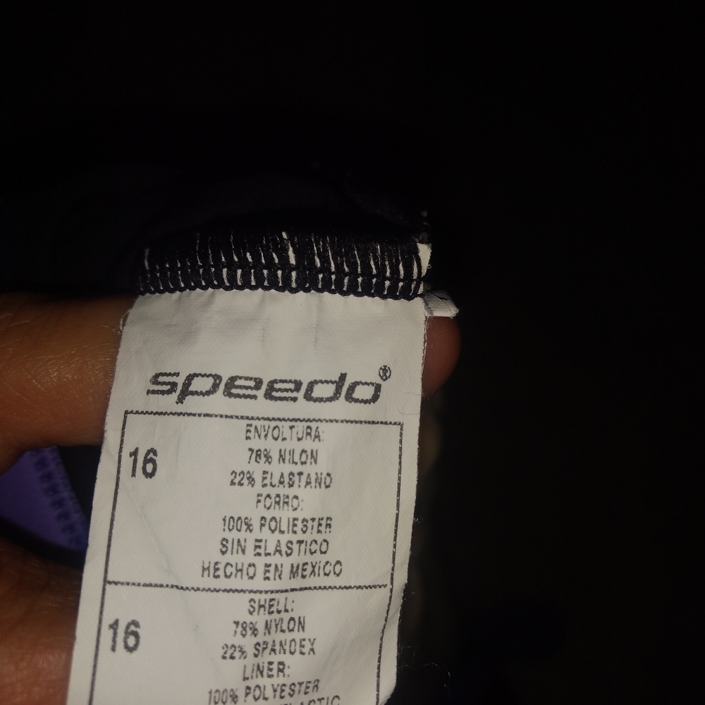 Plus size speedo - Picture 3 of 4